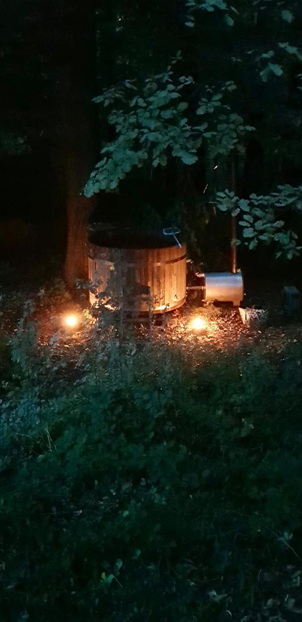 Blockhaus Chalet Mit Beheizbarem Badefass Und Infrarotsauna Auf Der Terrasse Oberschützen Εξωτερικό φωτογραφία